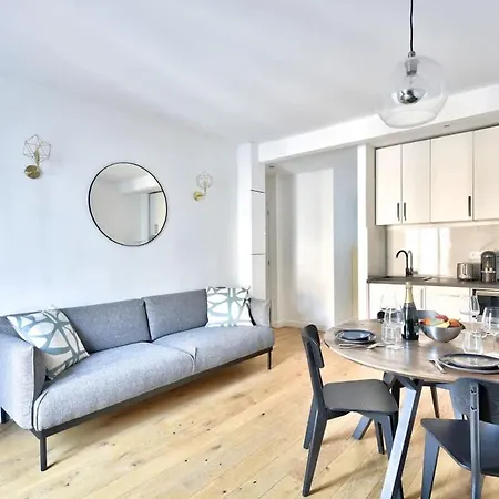 Cocon Chaleureux Sur Les Toits De Montmartre Apartment Paris