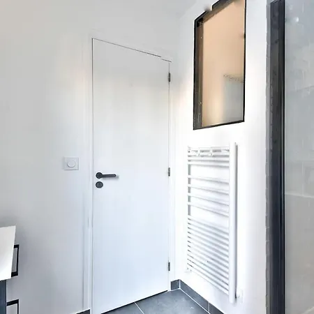 Cocon Chaleureux Sur Les Toits De Montmartre Lägenhet