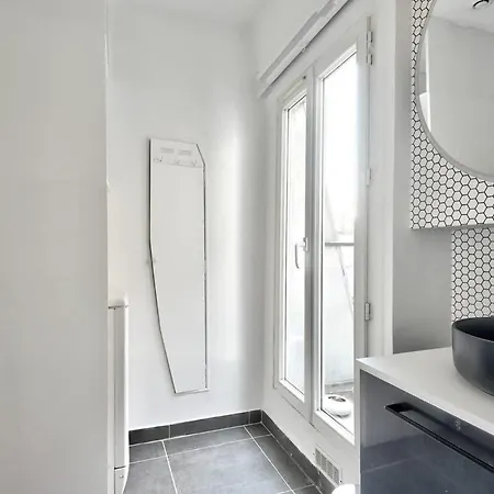 Cocon Chaleureux Sur Les Toits De Montmartre *