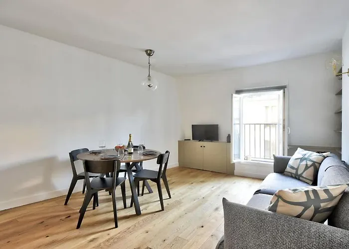 Cocon Chaleureux Sur Les Toits De Montmartre * Paryż