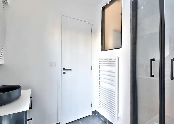 Cocon Chaleureux Sur Les Toits De Montmartre Apartament